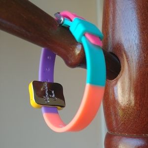 American Jewel, Gummy Bracelet & Charm